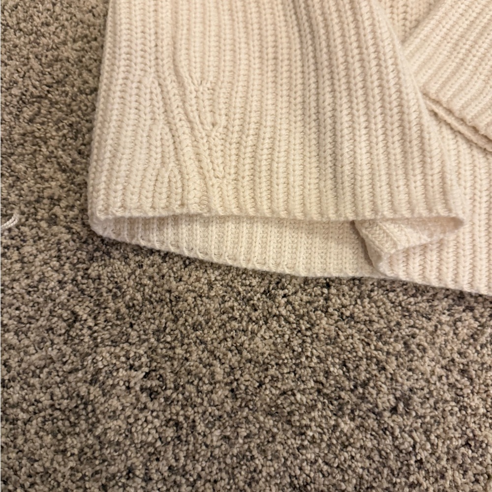 Leith Ivory Ribbed Knit Top - Picture 4 of 5